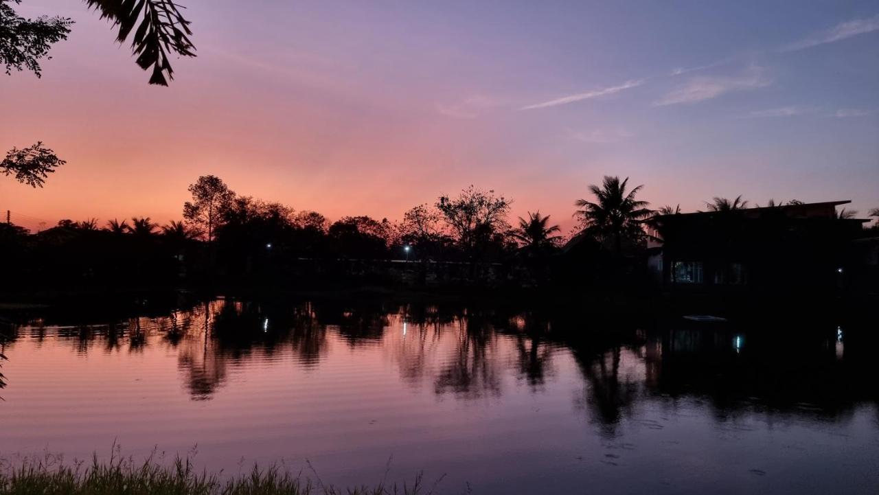 Baan Suan San Rak บ้านสวนแสนรัก Buri Ram Eksteriør billede
